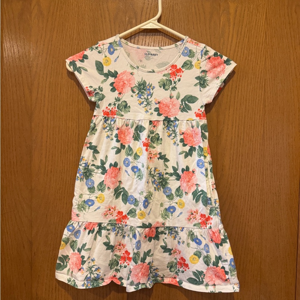 Girls Floral and Patterned Dress Bundle - Picture 12 of 13